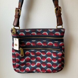 NWT Fossil Explorer Red Blue Crossbody Bag with Retro Wave Design